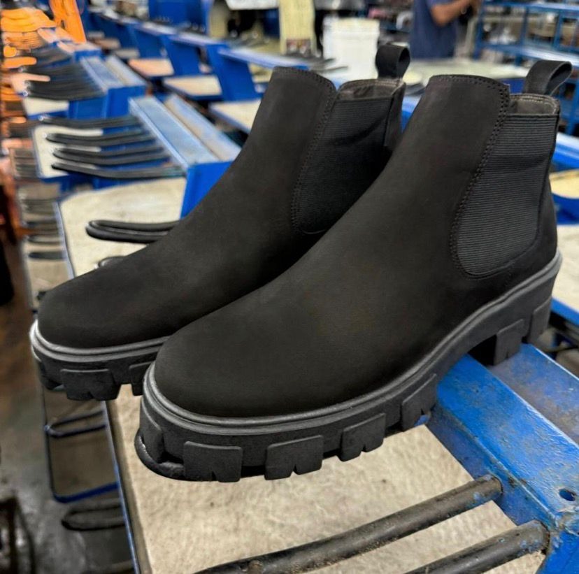 Bota Chelsea Tratorada