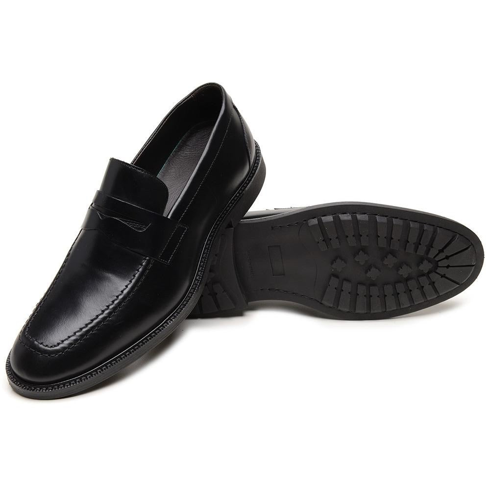 Tractor Moccasin